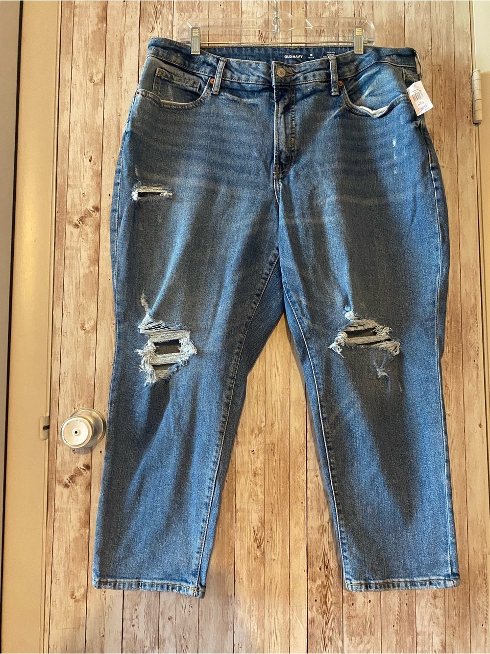 Old Navy NEW 18 PETITE Distressed Blue Jeans Curvy O.G. Straight High Rise NWT